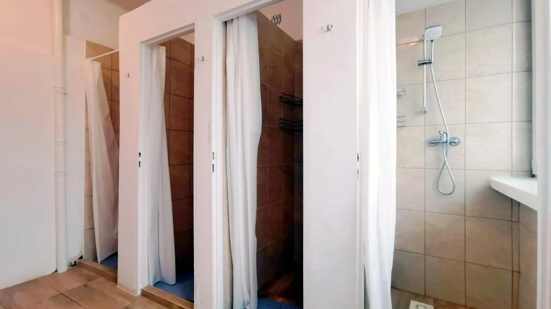 Hostel Bagrowa Plus Krakow